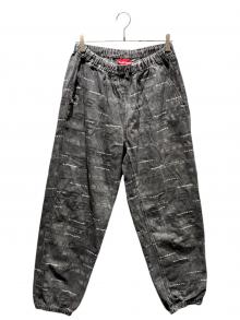 SUPREME（シュプリーム）の古着「Dimensions Logo Denim Skate Pant」｜グレー