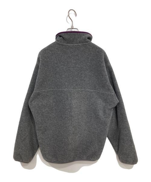 Patagonia（パタゴニア）Patagonia (パタゴニア) シンチラスナップTフリースジャケット グレー サイズ:Sの古着・服飾アイテム