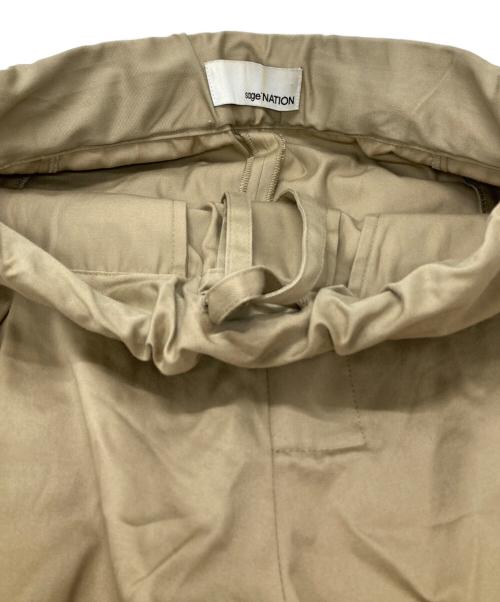 sage'NATION（セイジネーション）sage'NATION (セイジネーション) BOX PLEATS TROUSER/ボックスプリーツトラウザー ベージュ サイズ:M/Lの古着・服飾アイテム
