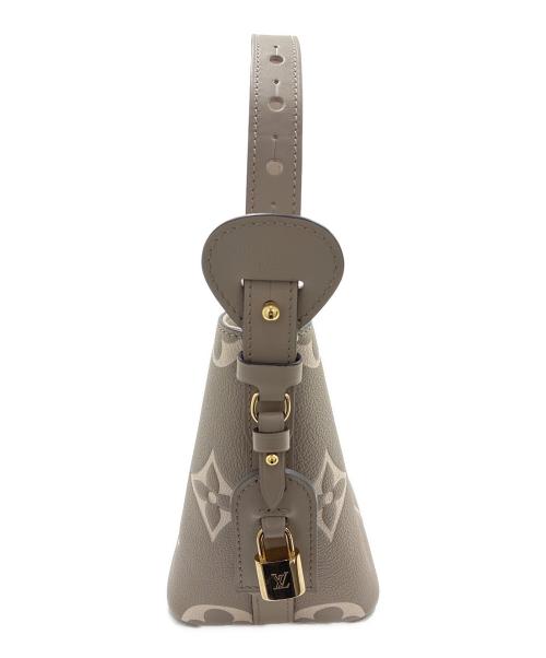 LOUIS VUITTON（ルイ ヴィトン）LOUIS VUITTON (ルイ ヴィトン) All-in BB/オール･イン BB/M13045 グレージュ・アイボリーの古着・服飾アイテム