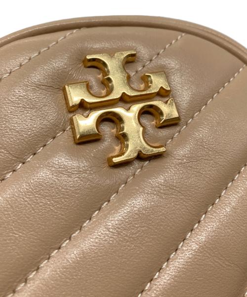 TORY BURCH（トリーバーチ）TORY BURCH (トリーバーチ) KIRA CHEVRON PHONE CROSSBODY  ミニショルダーバッグ　ポーチバッグ ピンク サイズ:実寸参照の古着・服飾アイテム