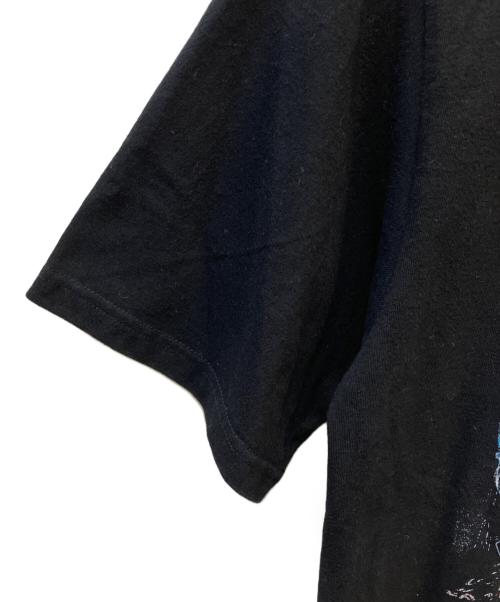 LE SSERAFIM（ルセラフィム）LE SSERAFIM (ルセラフィム) peaches (ピーチーズ) メンバーTシャツ ブラック サイズ:Mの古着・服飾アイテム