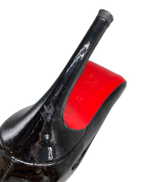 Christian Louboutin（クリスチャン・ルブタン）Christian Louboutin (クリスチャン・ルブタン) エナメルパンプス ブラック サイズ:SIZE　35の古着・服飾アイテム