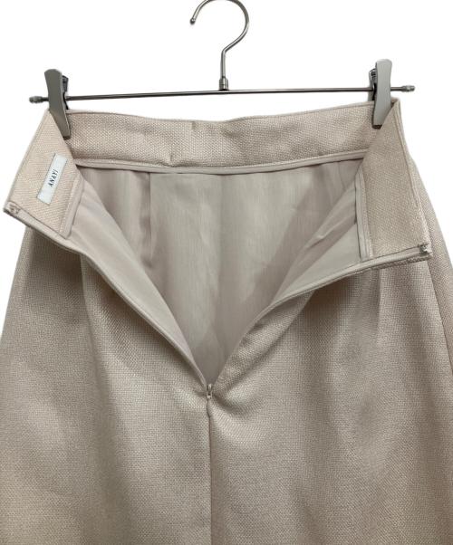 ANAYI（アナイ）ANAYI (アナイ) バスケットサイドタックスカート ベージュ サイズ:SIZE 34の古着・服飾アイテム