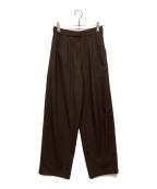 CLANEクラネ）の古着「BASIC TUCK PANTS」｜ブラウン