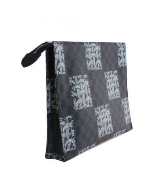 LOUIS VUITTON（ルイ ヴィトン）LOUIS VUITTON (ルイヴィトン) ポシェット・ヴォワヤージュ/クラッチバッグ グラフィット(ブラック) サイズ:-の古着・服飾アイテム