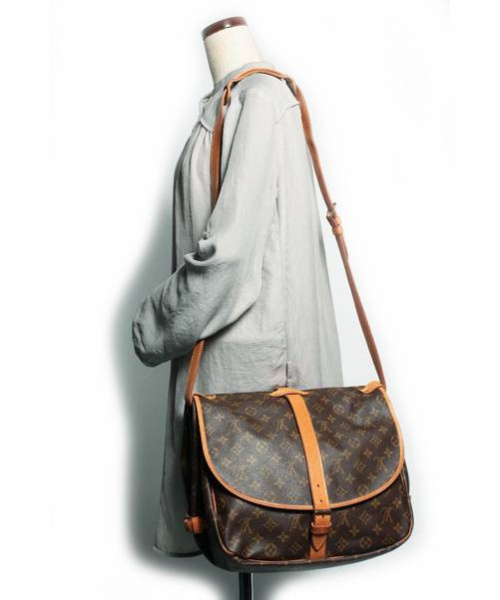 LOUIS VUITTON（ルイ ヴィトン）LOUIS VUITTON (ルイヴィトン) ソミュール35/Wフェイスショルダーバッグ ブラウン サイズ:35の古着・服飾アイテム