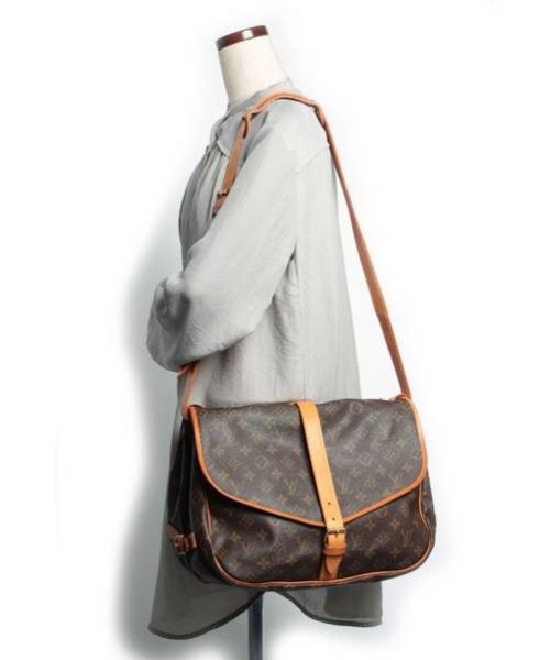 LOUIS VUITTON（ルイ ヴィトン）LOUIS VUITTON (ルイヴィトン) ソミュール35/Wフェイスショルダーバッグ ブラウン サイズ:35の古着・服飾アイテム