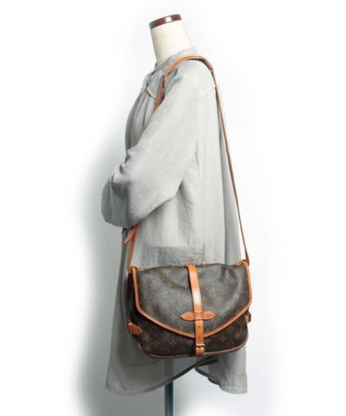 LOUIS VUITTON（ルイ ヴィトン）LOUIS VUITTON (ルイヴィトン) ソミュール30/Wフェイスショルダーバッグ ブラウン サイズ:30の古着・服飾アイテム