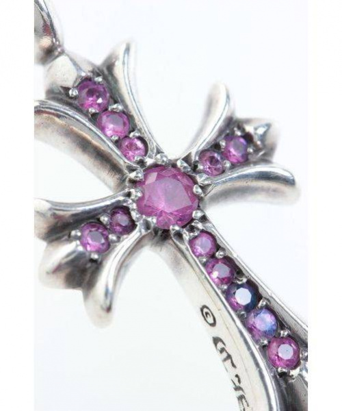 CHROME HEARTS（クロムハーツ）CHROME HEARTS (クロムハーツ) ピンクサファイヤ タイニーファットクロスペンダントトップ シルバー×ピンク サイズ:- CROSS-F P/P SAPPの古着・服飾アイテム