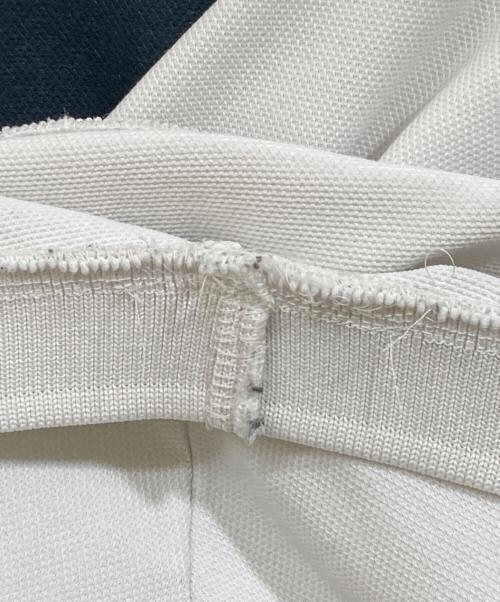 F.C.R.B.（エフシーレアルブリストル）F.C.R.B. (エフシーレアルブリストル) ポロシャツ ホワイト サイズ:Mの古着・服飾アイテム