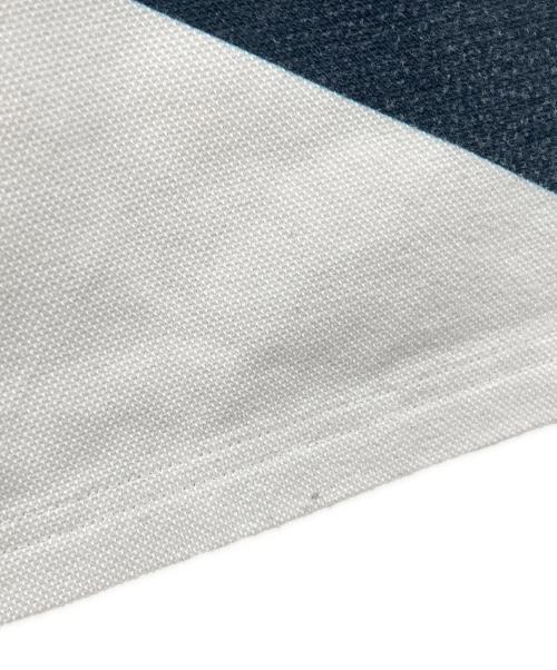 F.C.R.B.（エフシーレアルブリストル）F.C.R.B. (エフシーレアルブリストル) ポロシャツ ホワイト サイズ:Mの古着・服飾アイテム