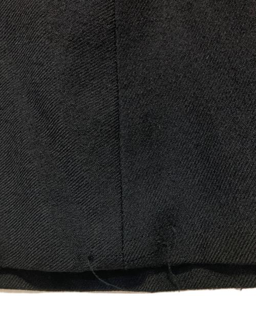 tricot COMME des GARCONS（トリココムデギャルソン）tricot COMME des GARCONS (トリココムデギャルソン) フラワープリントスカート ブラック サイズ:Ｍの古着・服飾アイテム