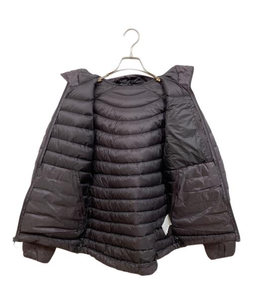 ARC'TERYX（アークテリクス）ARC'TERYX (アークテリクス) CERIUM LT HOODY パープル サイズ:Mの古着・服飾アイテム