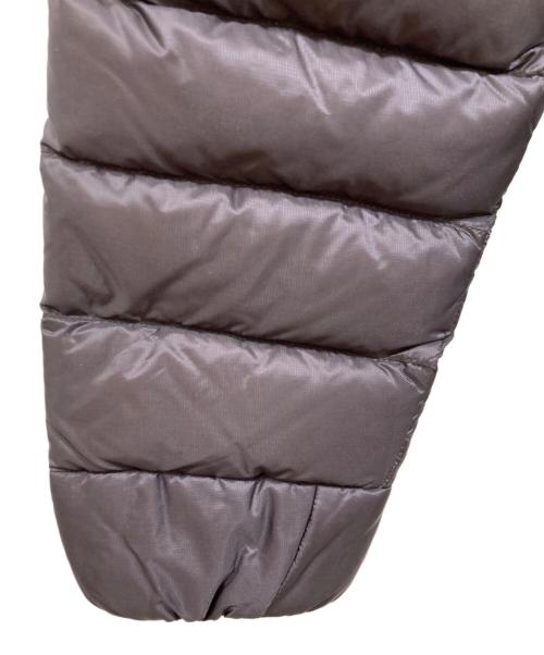 ARC'TERYX（アークテリクス）ARC'TERYX (アークテリクス) CERIUM LT HOODY パープル サイズ:Mの古着・服飾アイテム