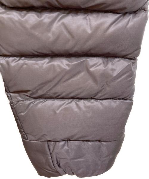 ARC'TERYX（アークテリクス）ARC'TERYX (アークテリクス) CERIUM LT HOODY パープル サイズ:Mの古着・服飾アイテム