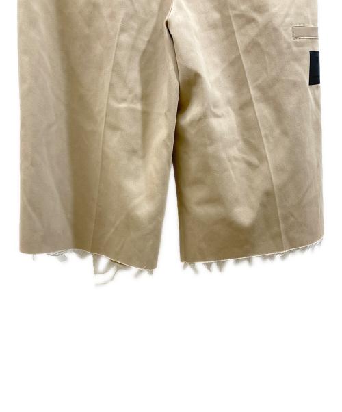 GIVENCHY（ジバンシィ）GIVENCHY (ジバンシィ) バミューダショーツ ベージュ サイズ:46の古着・服飾アイテム