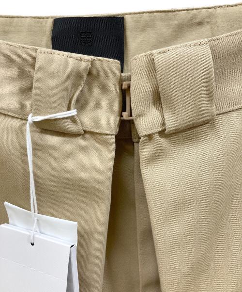 GIVENCHY（ジバンシィ）GIVENCHY (ジバンシィ) バミューダショーツ ベージュ サイズ:46の古着・服飾アイテム