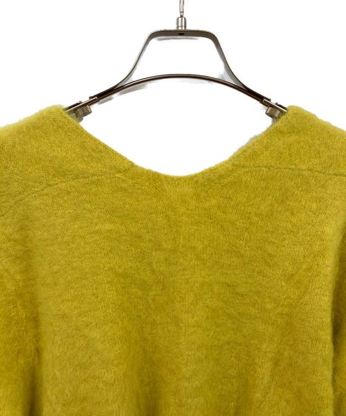 BEARDSLEY（ビアズリー）BEARDSLEY (ビアズリー) ファーニットフレアープルオーバーニット イエロー サイズ:FREEの古着・服飾アイテム