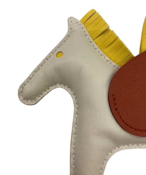 HERMES（エルメス）HERMES (エルメス) ロデオチャーム MM ベージュ×ブラウンの古着・服飾アイテム