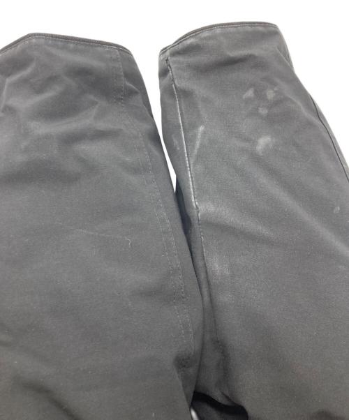 CANADA GOOSE（カナダグース）CANADA GOOSE (カナダグース) カムループスダウンジャケット ブラック サイズ:Sの古着・服飾アイテム