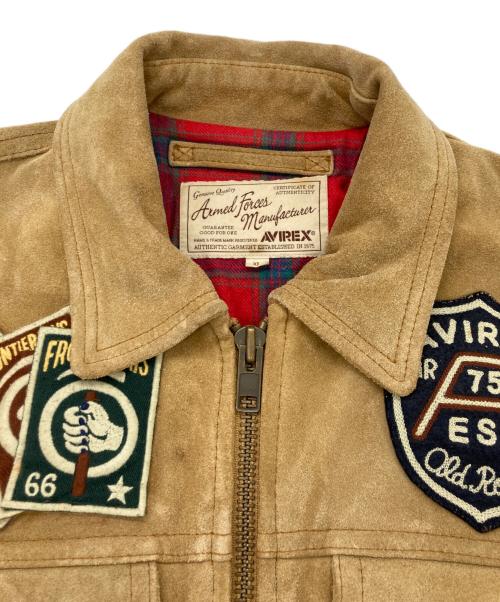 AVIREX（アヴィレックス）AVIREX (アヴィレックス) ワッペンスウェードジャケット ブラウン サイズ:SIZE XLの古着・服飾アイテム