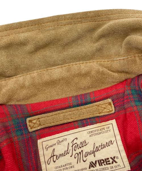 AVIREX（アヴィレックス）AVIREX (アヴィレックス) ワッペンスウェードジャケット ブラウン サイズ:SIZE XLの古着・服飾アイテム