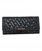 MIU MIUミュウミュウ）の古着「長財布」｜ブラック