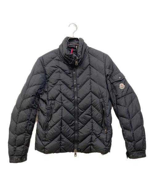 MONCLER（モンクレール）MONCLER (モンクレール) BERRIAT ダウンジャケット ブラックの古着・服飾アイテム