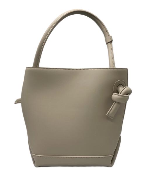 VASIC（ヴァジック）VASIC (ヴァジック) Patti Mini ベージュ 未使用品の古着・服飾アイテム