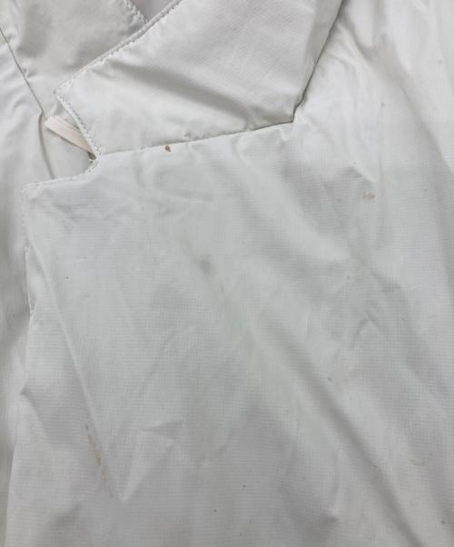 D-VEC（ディーベック）D-VEC (ディーベック) GORE-TEX INFINIUM PRODUCTジャケット アイボリー サイズ:Lの古着・服飾アイテム