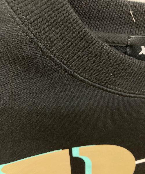 X-LARGE（エクストララージ）X-LARGE (エクストララージ) PUBLIC ENEMY (パブリック エネミー) CREWNECK SWEAT ブラック サイズ:Mの古着・服飾アイテム