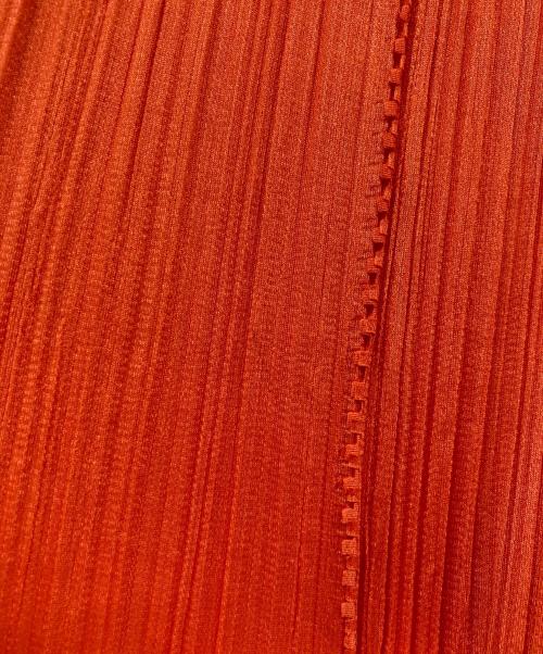 PLEATS PLEASE（プリーツプリーズ）PLEATS PLEASE (プリーツプリーズ) スリットプリーツパンツ オレンジ サイズ:2の古着・服飾アイテム