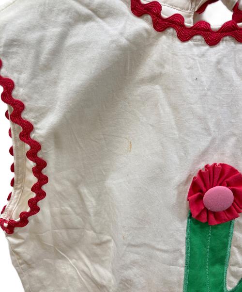 ISSEY MIYAKE（イッセイミヤケ）ISSEY MIYAKE (イッセイミヤケ) デザインブラウス アイボリー サイズ:9の古着・服飾アイテム