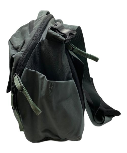 MYSTERY RANCH（ミステリーランチ）MYSTERY RANCH (ミステリーランチ) ショルダーバッグ カーキの古着・服飾アイテム