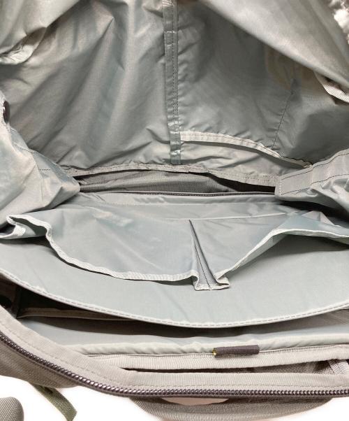 MYSTERY RANCH（ミステリーランチ）MYSTERY RANCH (ミステリーランチ) ショルダーバッグ カーキの古着・服飾アイテム