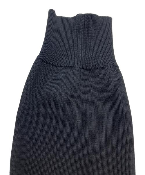 TORY BURCH（トリーバーチ）TORY BURCH (トリーバーチ) シルク総柄ワンピース ブラック サイズ:Sの古着・服飾アイテム