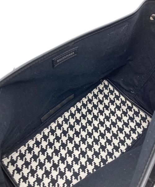 BALENCIAGA（バレンシアガ）BALENCIAGA (バレンシアガ) カバストートバッグ ブラックの古着・服飾アイテム