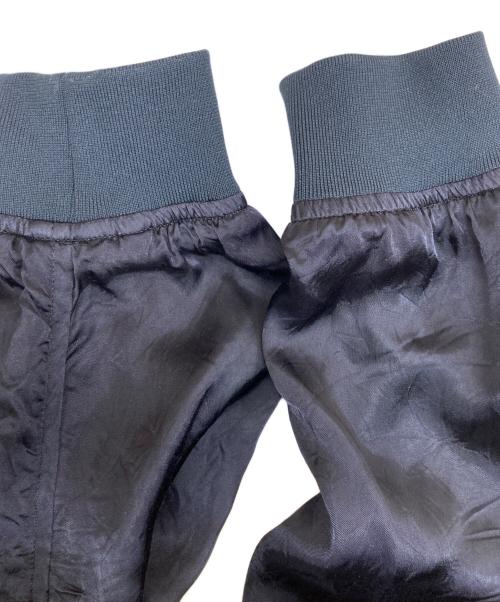 CDG（シーディージー）CDG (シーディージー) スタッフ ブルゾン ブラック サイズ:XLの古着・服飾アイテム