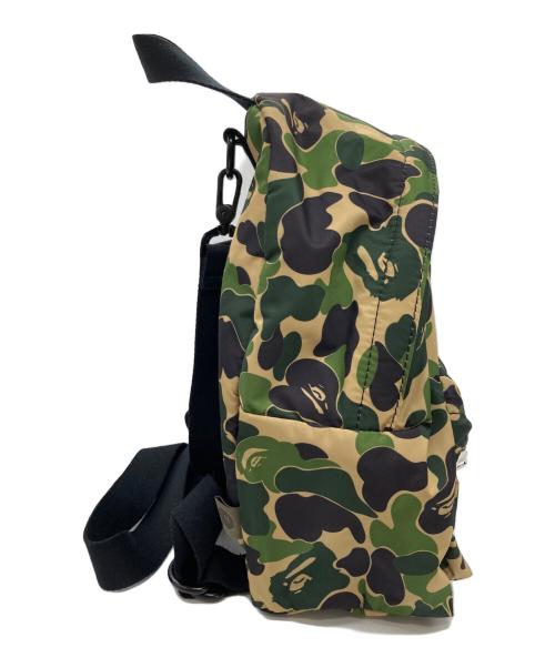 A BATHING APE（ア ベイシング エイプ）A BATHING APE (ア ベイシング エイプ) ABC CAMO SMALL SHOULDER DAYPACK グリーンの古着・服飾アイテム