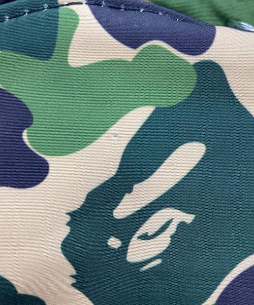 A BATHING APE（ア ベイシング エイプ）A BATHING APE (ア ベイシング エイプ) ABC CAMO SMALL SHOULDER DAYPACK グリーンの古着・服飾アイテム