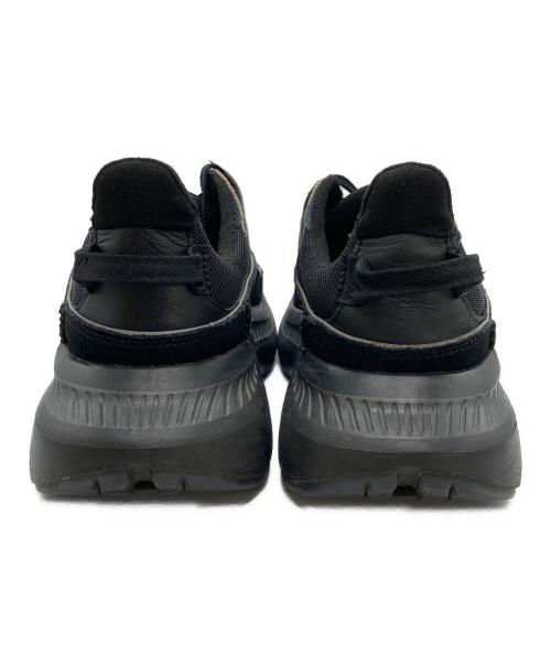 UGG（アグ）UGG (アグ) M CA805 V2 ブラック サイズ:26cmの古着・服飾アイテム