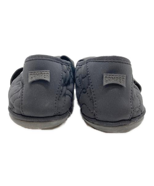 CAMPER（カンペール）CAMPER (カンペール) キルティングフラットシューズ ブラック サイズ:24cmの古着・服飾アイテム