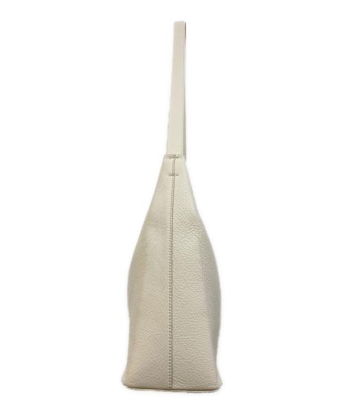aesther ekme（エスターエクミ）aesther ekme (エスターエクミ) ショルダーバッグ アイボリーの古着・服飾アイテム