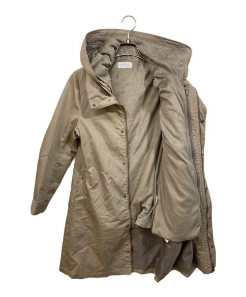 BARNEYS NEWYORK（バーニーズ・ニューヨーク）BARNEYS NEWYORK (バーニーズ・ニューヨーク) ライナー付コート ベージュ サイズ:Mの古着・服飾アイテム