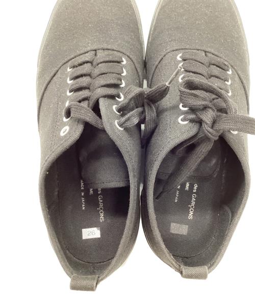 COMME des GARCONS HOMME（コムデギャルソン オム）COMME des GARCONS HOMME (コムデギャルソン オム) ブラックキャンバススニーカー ブラック サイズ:26の古着・服飾アイテム