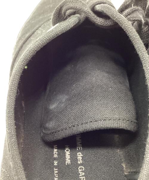 COMME des GARCONS HOMME（コムデギャルソン オム）COMME des GARCONS HOMME (コムデギャルソン オム) ブラックキャンバススニーカー ブラック サイズ:26の古着・服飾アイテム