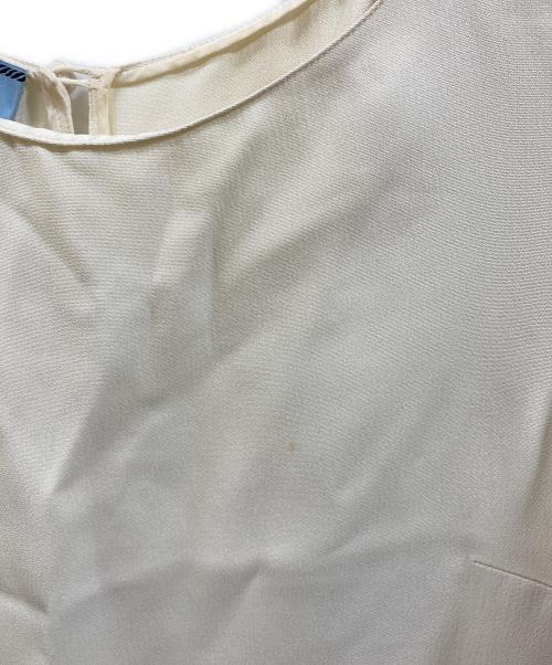 PRADA（プラダ）PRADA (プラダ) 半袖ワンピース アイボリー サイズ:40の古着・服飾アイテム