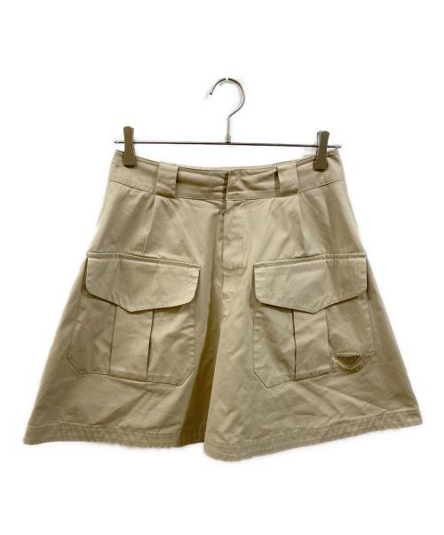 PRADA（プラダ）PRADA (プラダ) トライアングルロゴカーゴスカート ベージュ サイズ:38の古着・服飾アイテム