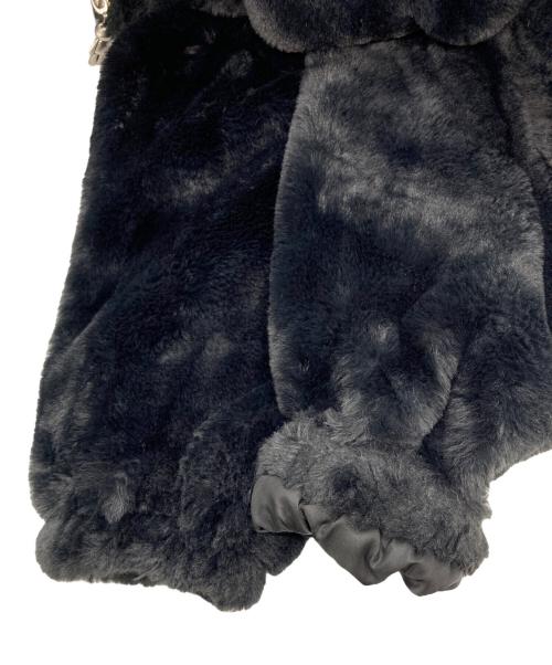 OY（オーワイ）OY (オーワイ) BACK SKETCH ODOLLY FUR JACKET ブラック サイズ:FREEの古着・服飾アイテム